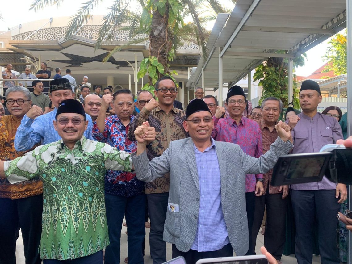 Pasca Dikritik Publik, Rektor Unair Batal Berhentikan Dekan FK Prof BUS 1 Dekan FK.