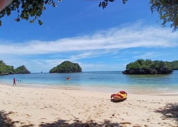 Gatra Beach Malang