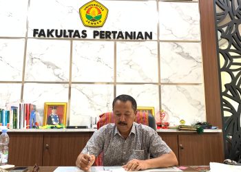 Prof Soetriono