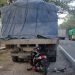 Sepeda Motor Hantam Truk Parkir di Jalur Pantura Tuban 8 Sepeda motor korban