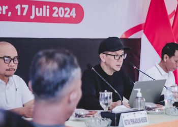 Wakil Bupati Jember, KH. MB. Firjaun Barlaman