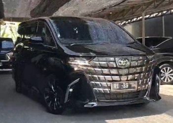 Rental mobil.
