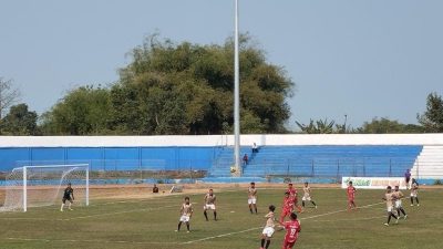 Sepak bola Mojokerto.