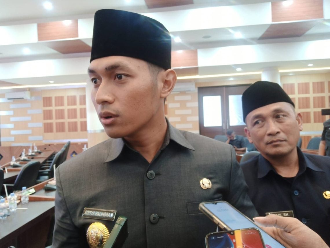 Makin Memanas, Bupati dan Wakil Bupati Berebut Kursi Pimpinan di Pilkada Tuban 2024 1 Tuban.