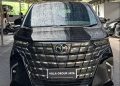 Rental mobil mewah.