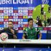 Rugikan Tim, Pelatih Persebaya Geram Pengecekan VAR oleh Wasit Sangat Lama Lawan PSS Sleman 8 Pelatih Persebaya.