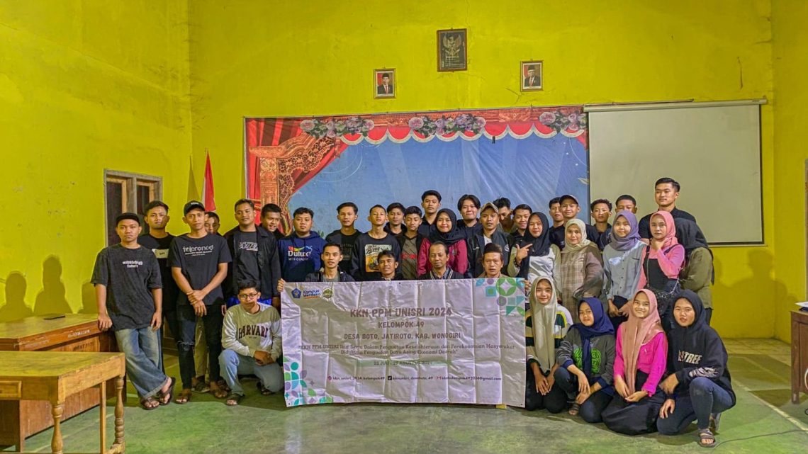 Mahasiswa KKN Unisri Kelompok 49 Gelar Sosialisasi, Edukasi Pemuda Karang Taruna di Wonogiri soal Etika Bermedia Sosial 1 Mahasiswa KKN Unisri.