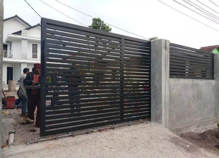 Gerbang rumah minimalis 2024.
