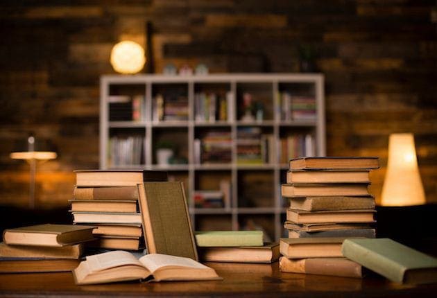 Para Santri Wajib Tahu! Ini Dia 4 Daftar Kitab Kuning Terpopuler di Kalangan Pesantren 1 kitab kuning.