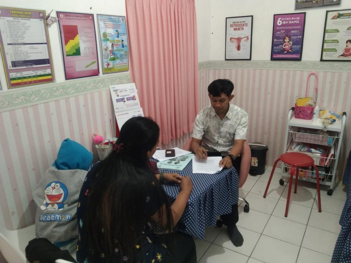 Kolaborasi Dosen dan Mahasiswa UM Teliti Efek Samping Kenaikan Berat Badan KB Suntik di Malang 1 KB suntik.