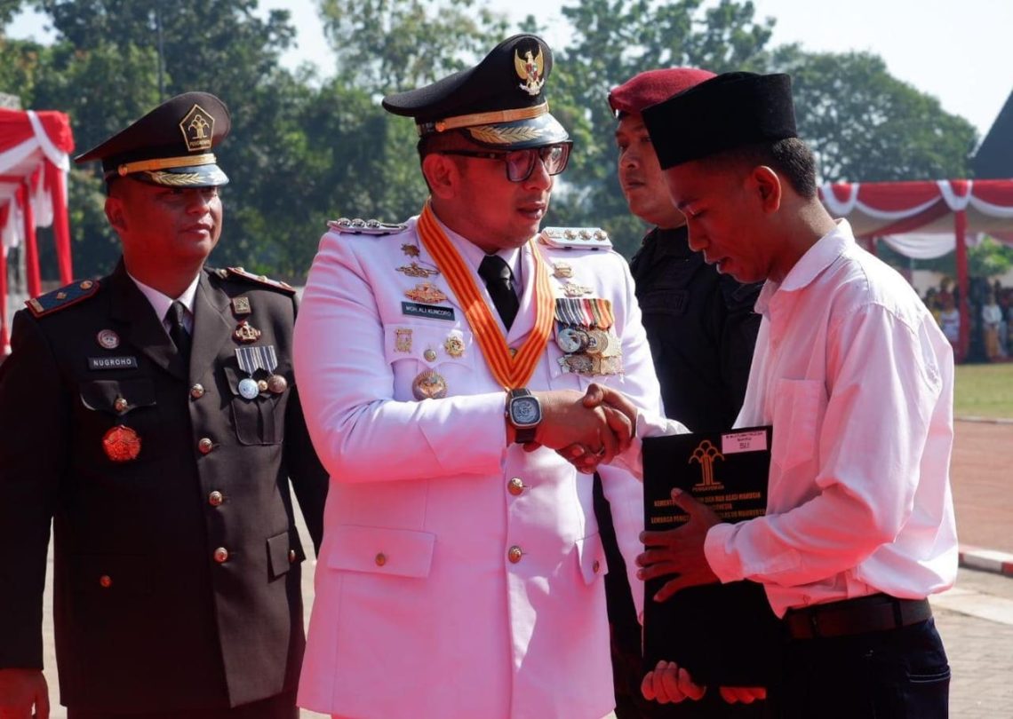 HUT Ke-79 RI, 503 Warga Binaan Lapas Mojokerto Terima Remisi 1 Warga binaan.