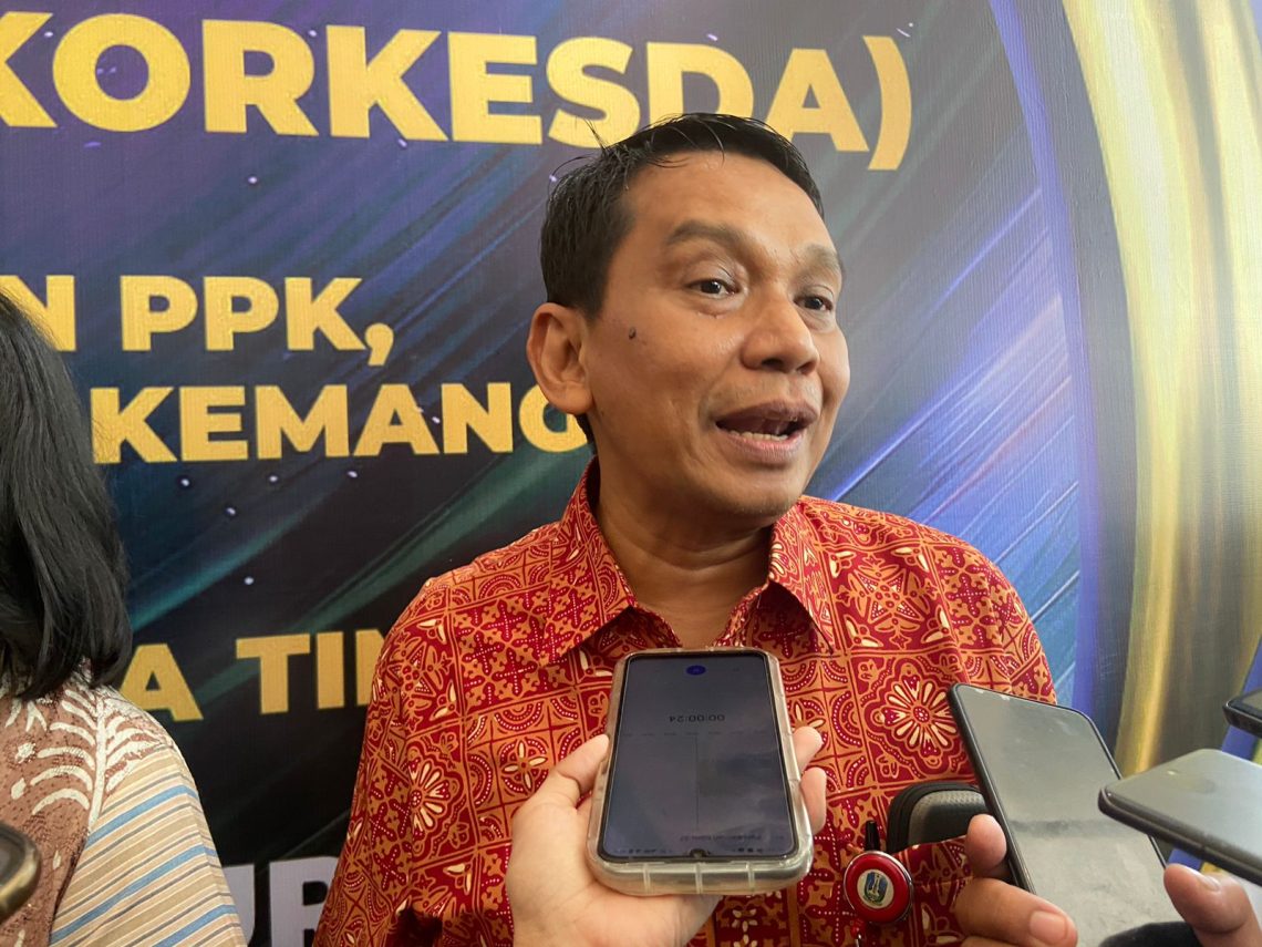 Dinkes Jatim Minta Tak Dibenturkan Isu Sosial Terkait PP Penyediaan Alat Konstrasepsi untuk Siswa dan Pelajar 1 Erwin Astha Triyono