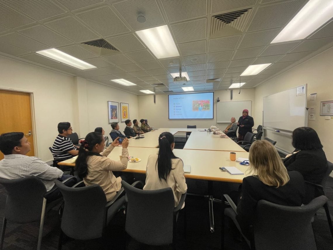 Prof. Sri Rahayu, Perkuat Jaringan Kerja Sama Internasional UM Lewat Kunjungan ke University of Western Australia 1 Prof Um