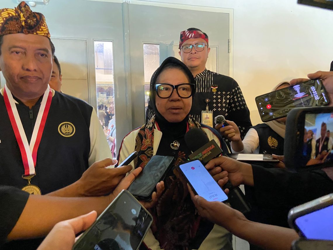 Soal Maju Cagub Jatim Mensos Tri Rismaharini: Itu Kewenangan Ketua Umum 1 Tri Rismaharini