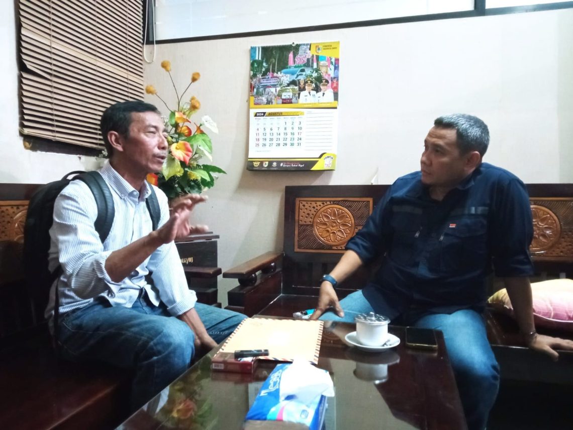 Terkena Imbas Pembangunan Perumahan, Warga Ngadu ke DPRD Jember 1 Pembangunan perumahan.