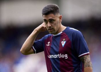Eibar vs Levante.