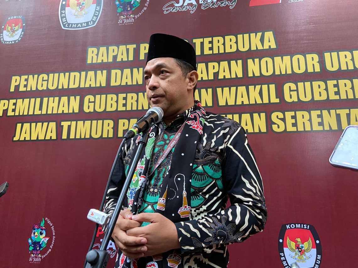 Gus Hans.