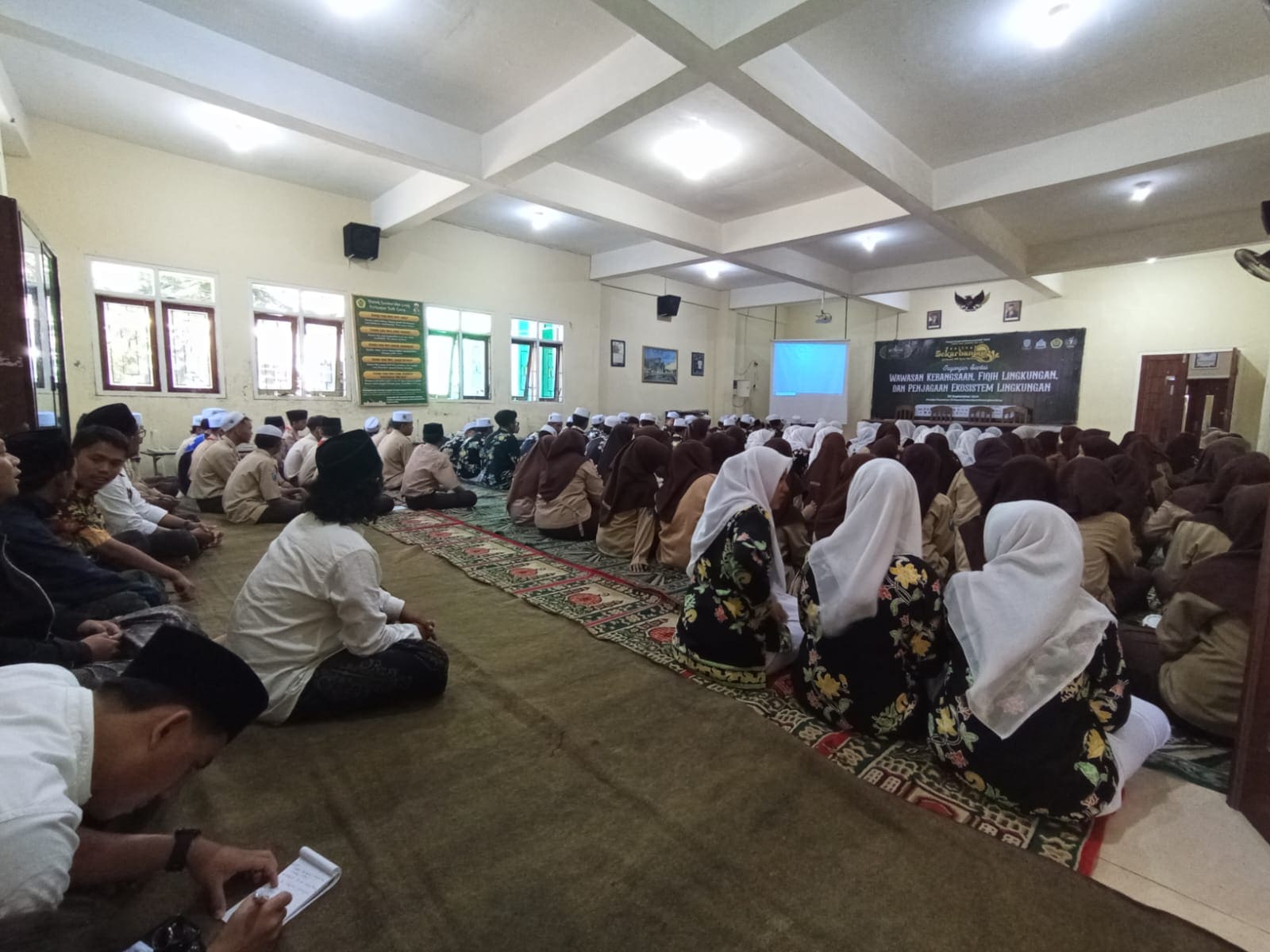 Seminar Lesbumi NU Kota Malang.