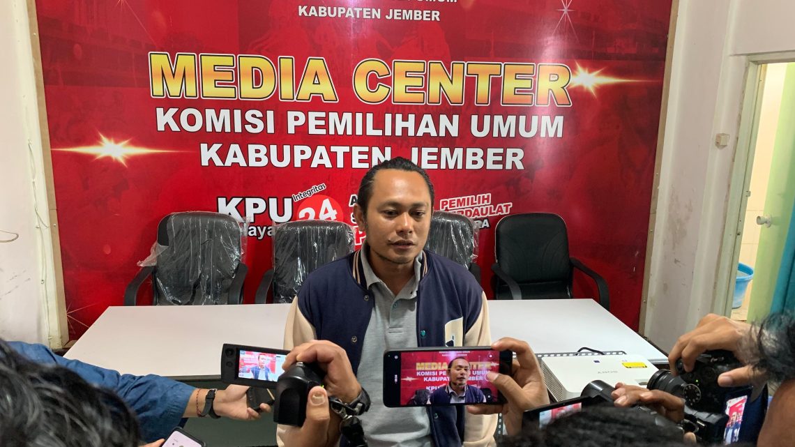 Babak Baru Pilkada Jember 2024, Dua Bapaslon Lolos Verifikasi Administrasi 1 Pilkada Jember.