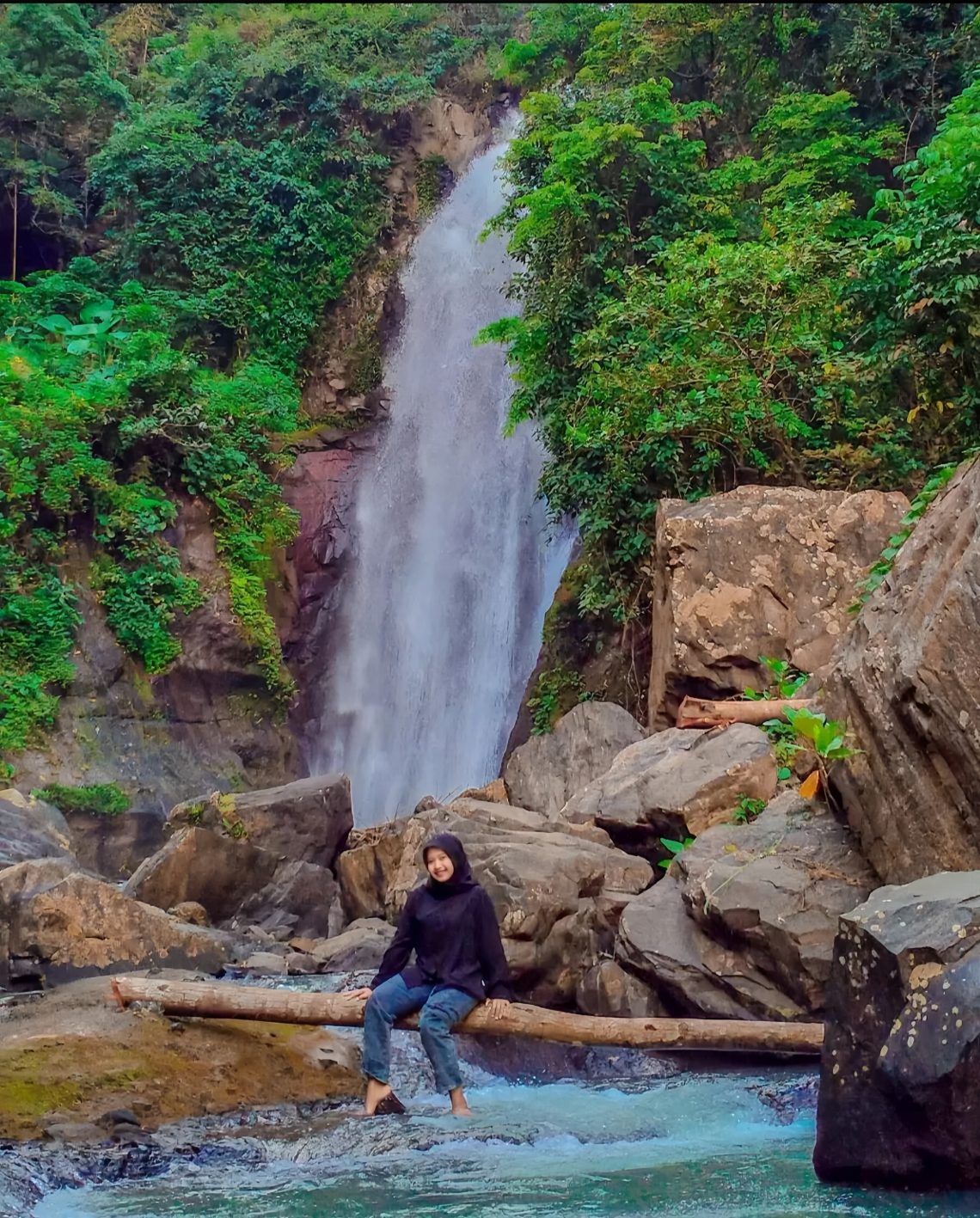 Air Terjun Antrokan Jember.