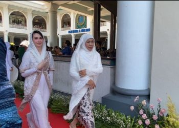 Khofifah.