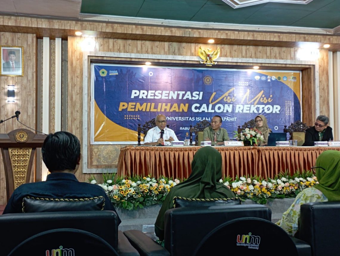 Visi dan Misi Dua Sosok Calon Rektor Unim Mojokerto 1 Calon Rektor Unim
