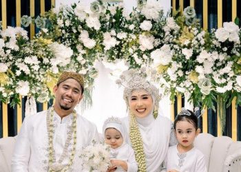 Fitri Tropica.