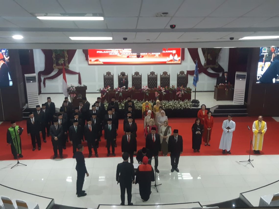Anggota DPRD Kota Malang Ramai-Ramai Gadaikan SK ke Bank 1 DPRD Kota Malang 1