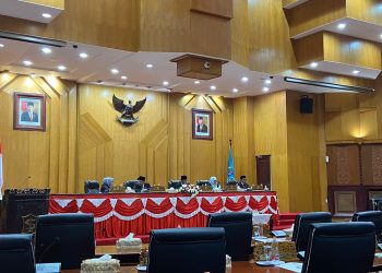 DPRD Surabaya