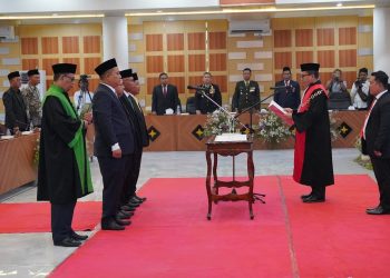 Sugiyantoro Resmi Dilantik sebagai Ketua DPRD Tuban, Target Pembahasan APBD 2025 Segera Selesai 1 DPRD.