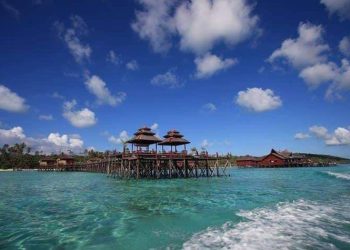 Kepulauan Derawan bak Surga Tersembunyi di Kalimantan Timur, View Cantik: Cek Biaya Transportasi Terbaru 2024 1 Kepulauan Derawan.