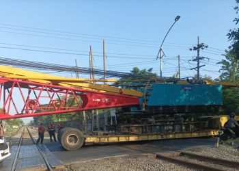 Truk crane.