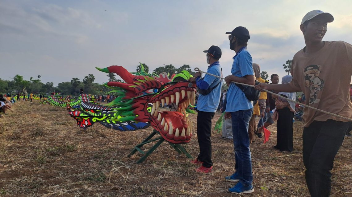 layang-layang naga