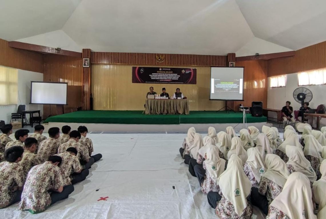 Pemilih Pemula Mojokerto Diajak Tolak Golput dan Money Politic 5 Pemilih Pemula