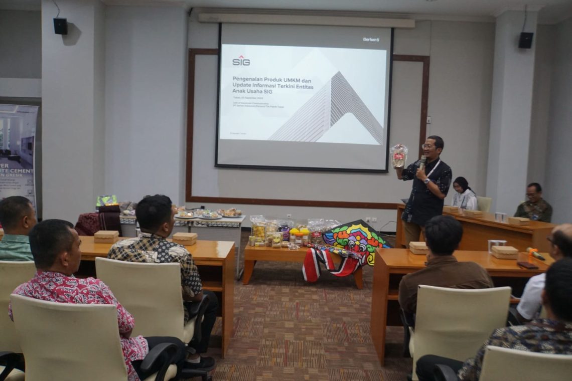 SIG Pabrik Tuban Dorong Perkembangan UMKM Lokal Melalui Sinergi Dengan Anak Usaha 1 Produk SIG