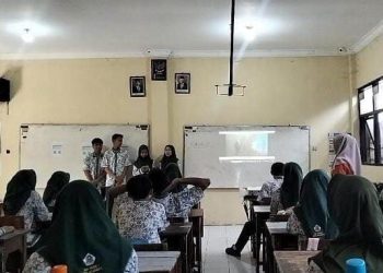 Unim Mojokerto.