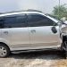 mobil Avanza.