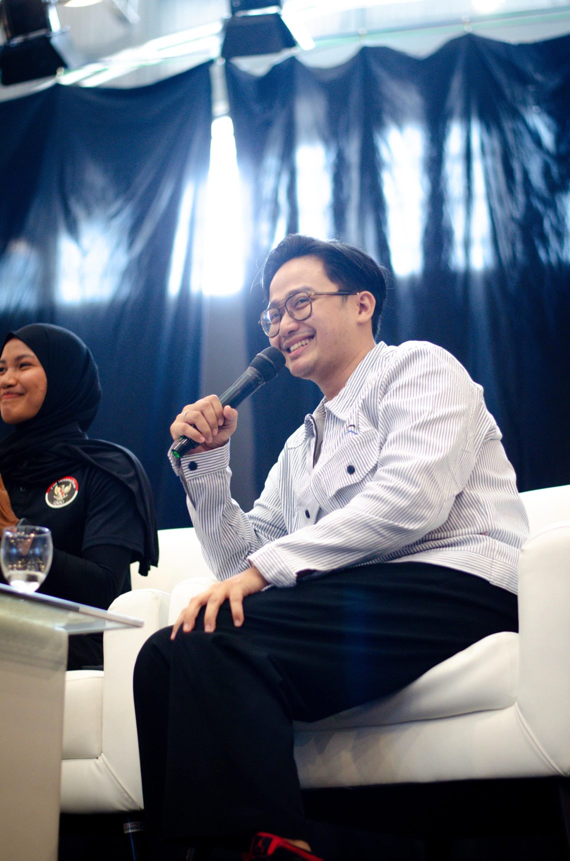 Prabowo Resmi Jabat Presiden, Pemimpin.id Ingatkan Pentingnya Pembangunan Tingkat Desa 1 Pemimpin.id.