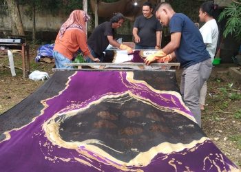Batik Singonegoro.
