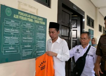 Motif Aksi Fotografer Cabul di Jember: Divonis 6 Tahun Penjara Jerat Korbannya lewat Media Sosial 1 Fotografer cabul.
