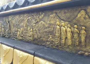 Patung Buddha Tidur Mojokerto