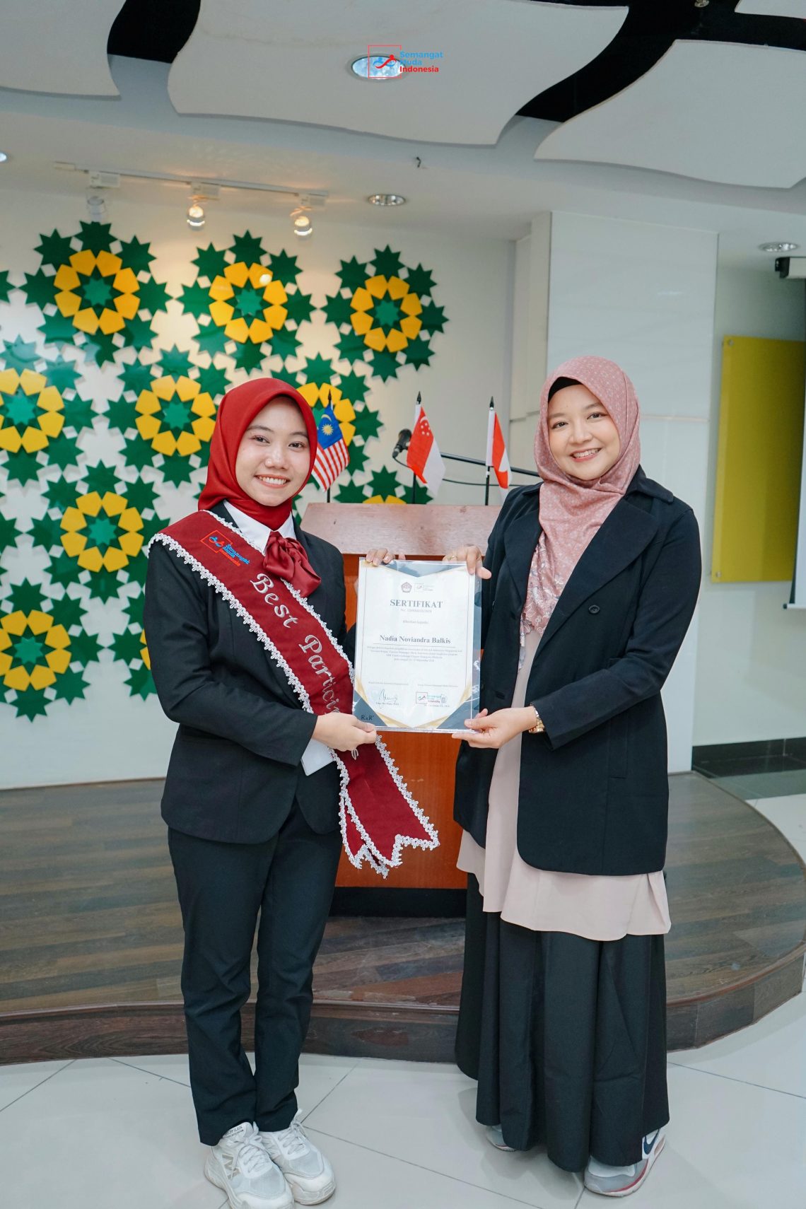 Mewakili Indonesia, Ini Cerita Perjalanan Nadia Noviandra Balkis di Youth Exchange Malaysia dan Singapura 1 Nadia Noviandra Balkis.
