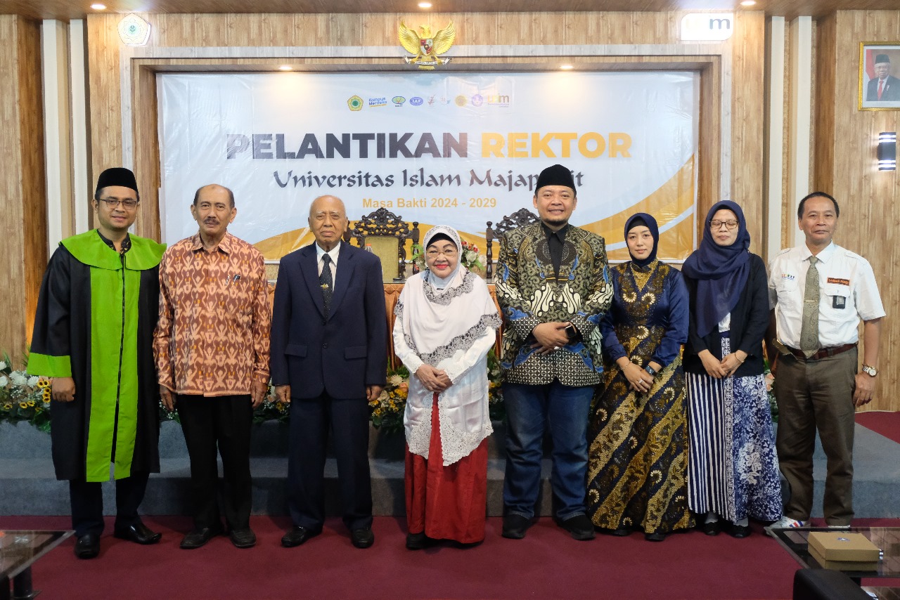 Dr. Muhamad Nur Resmi Dilantik Sebagai Rektor Unim Mojokerto Masa Jabatan 2024-2029 2 Rektor Unim Mojokerto 1