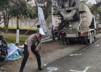 Truk Batu