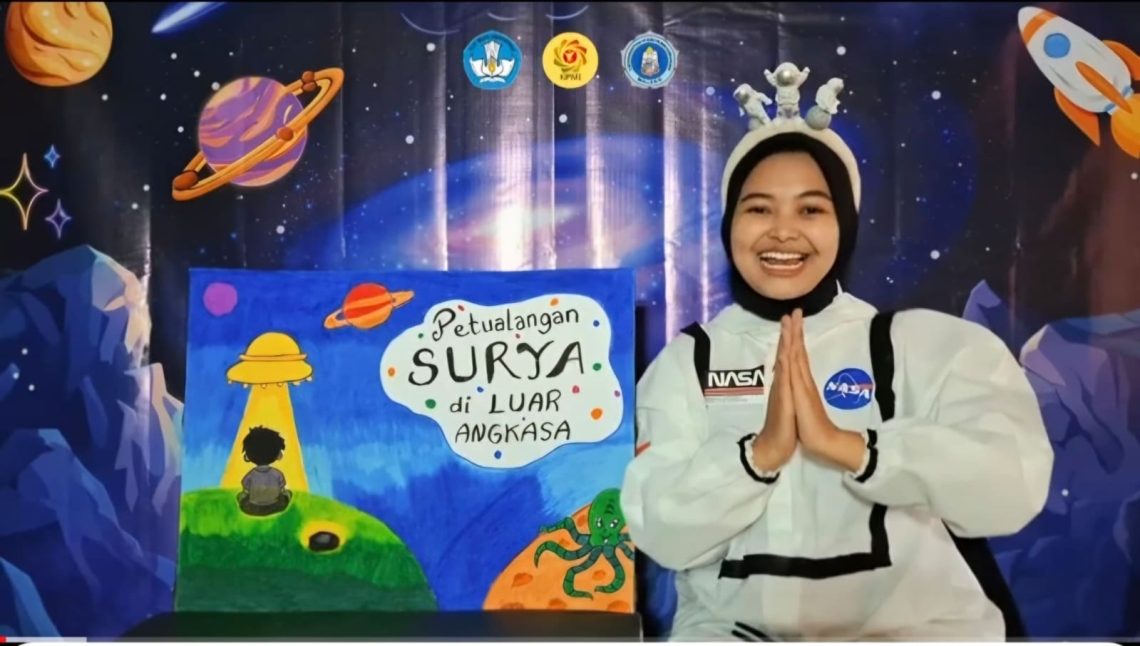 Lomba mendongeng.