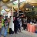 Khofifah Traktir Tetangga Makan Soto dan Bakso usai Nyoblos 8 Khofifah.