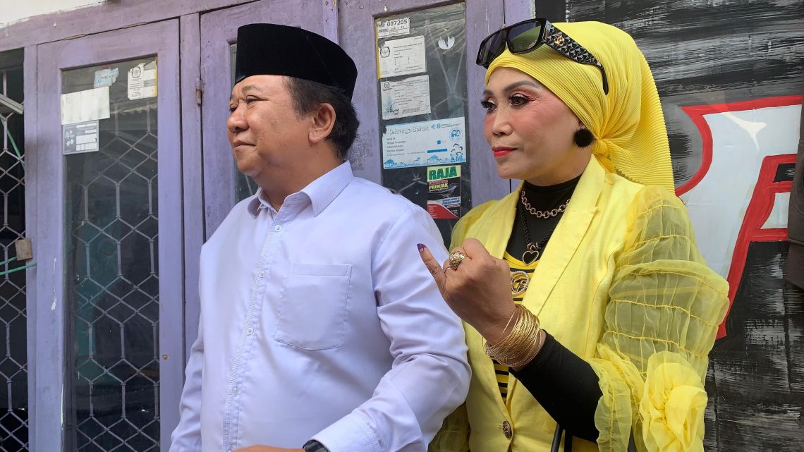 Imbau Warga Jember Datang ke TPS, Bupati Hendy: Jangan Sampai Golput 1 Hendy.