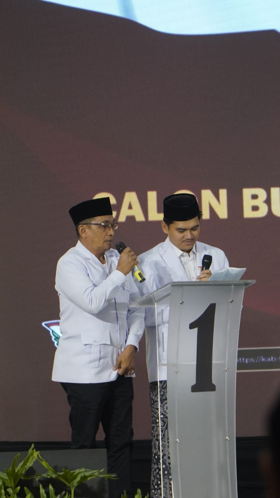 Program Unggulan, Riyadi-Wafi Tawarkan Layanan Administrasi yang Mudah, Cepat, dan Gratis di Tuban 2 Program Riyadi-Wafi.