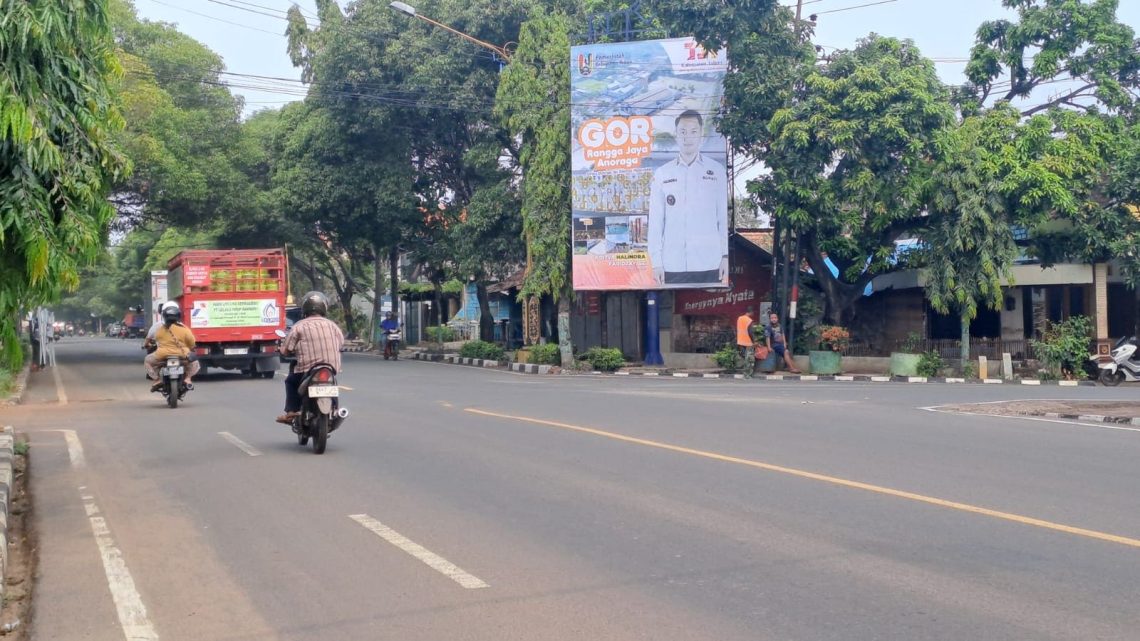 Baliho bupati.