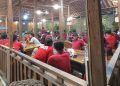 Silaturahmi Bareng Suporter, Manajemen PS Mojokerto Putra Beber Persiapan Liga 4 Jawa Timur 3 PS Mojokerto Putra.